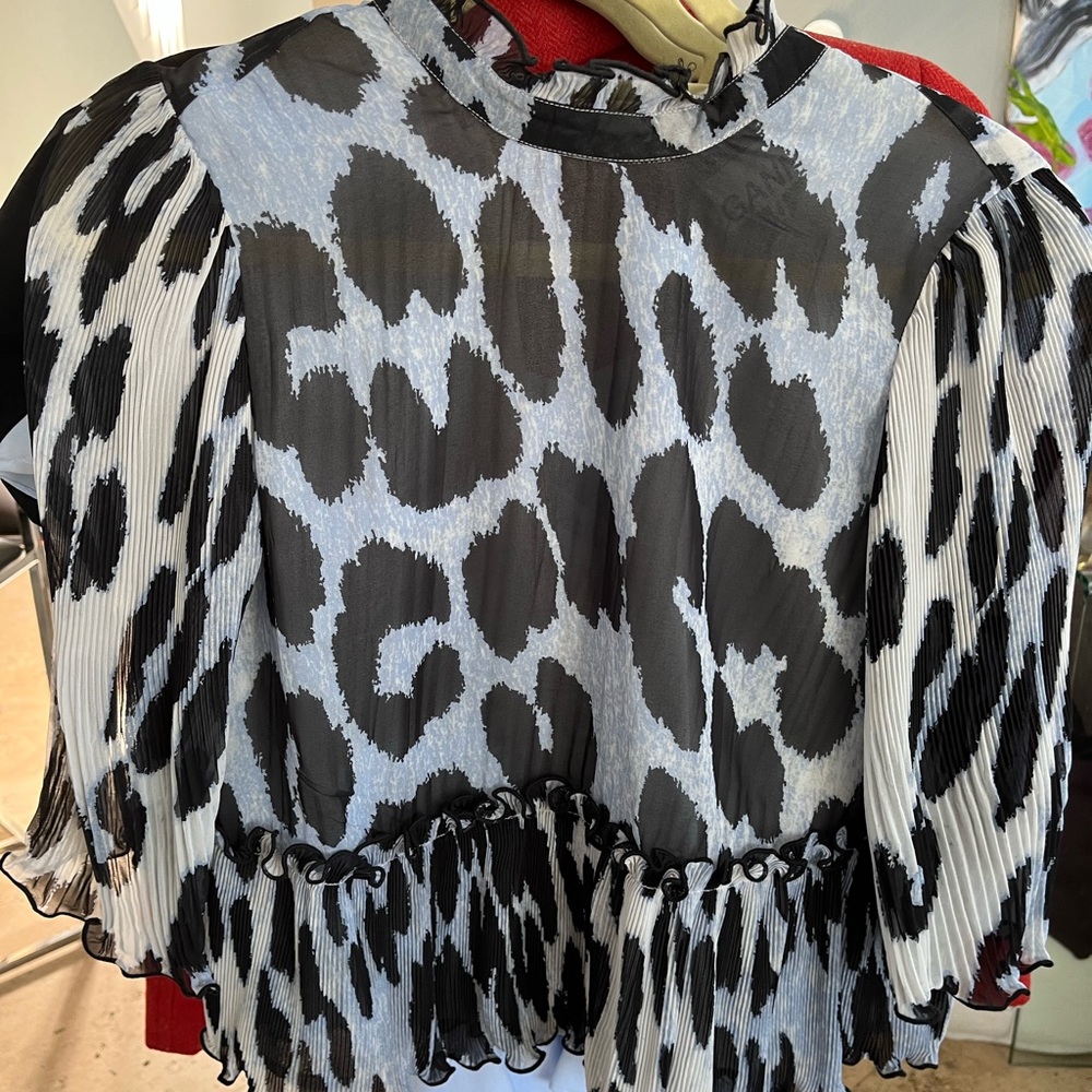 GANNI. Top size xs